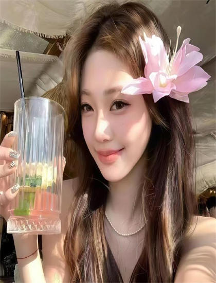 《丹道至尊》深度之旅扣人心弦的：从表面到核心的逐步解析