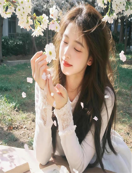 热门：《女英雄们》心理娱乐分析：角色心理变化与情感轨迹解读