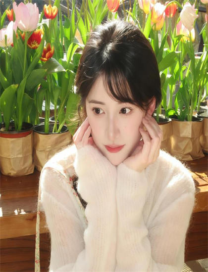 表演艺术解析：寻找非洲女王：恩津加的角色选择的恰当性与艺术效果 理解表演与导演的配合